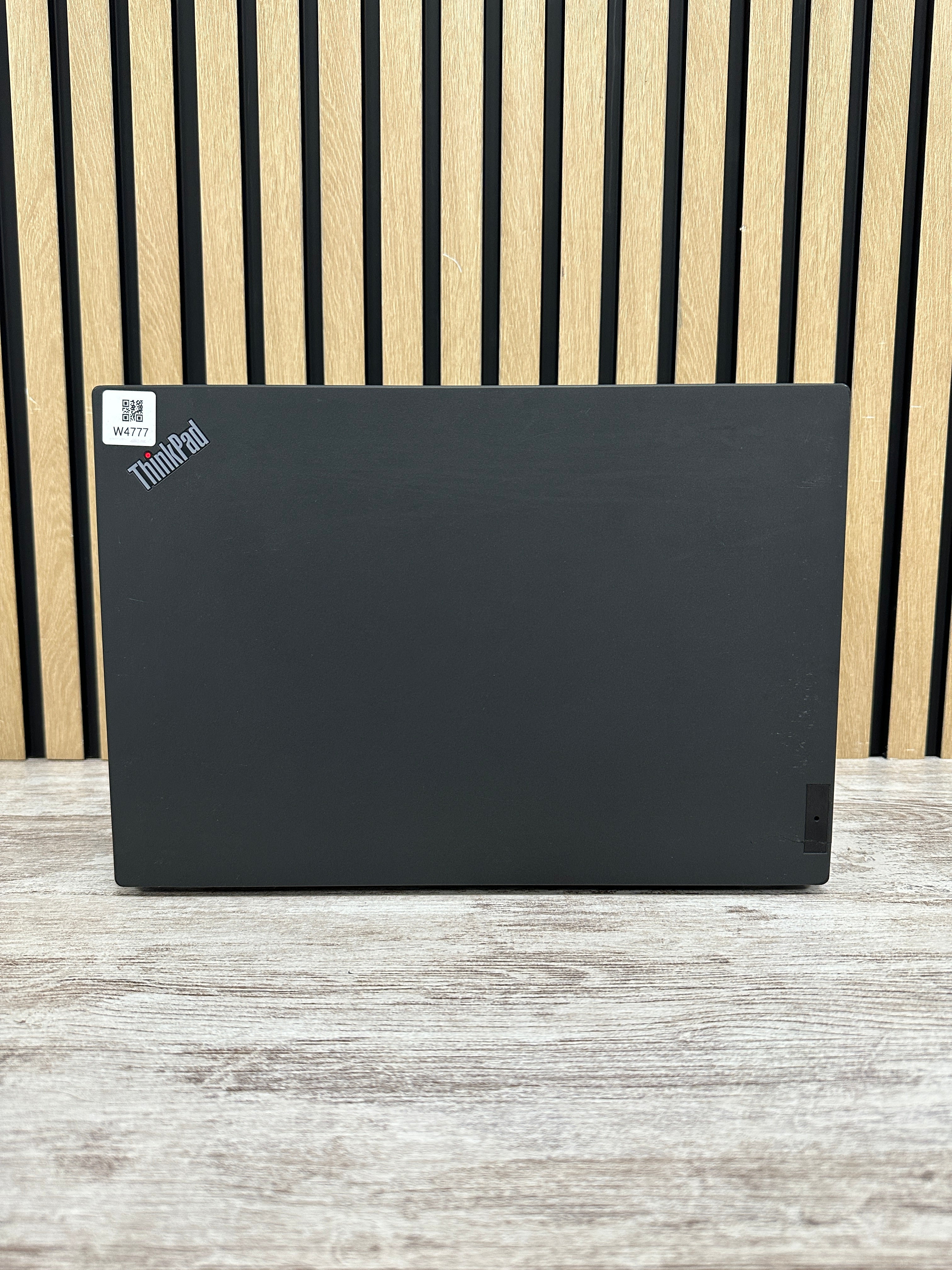 LENOVO THINKPAD T14S (GEN 2) i7 32GB 512GB SSD 14"