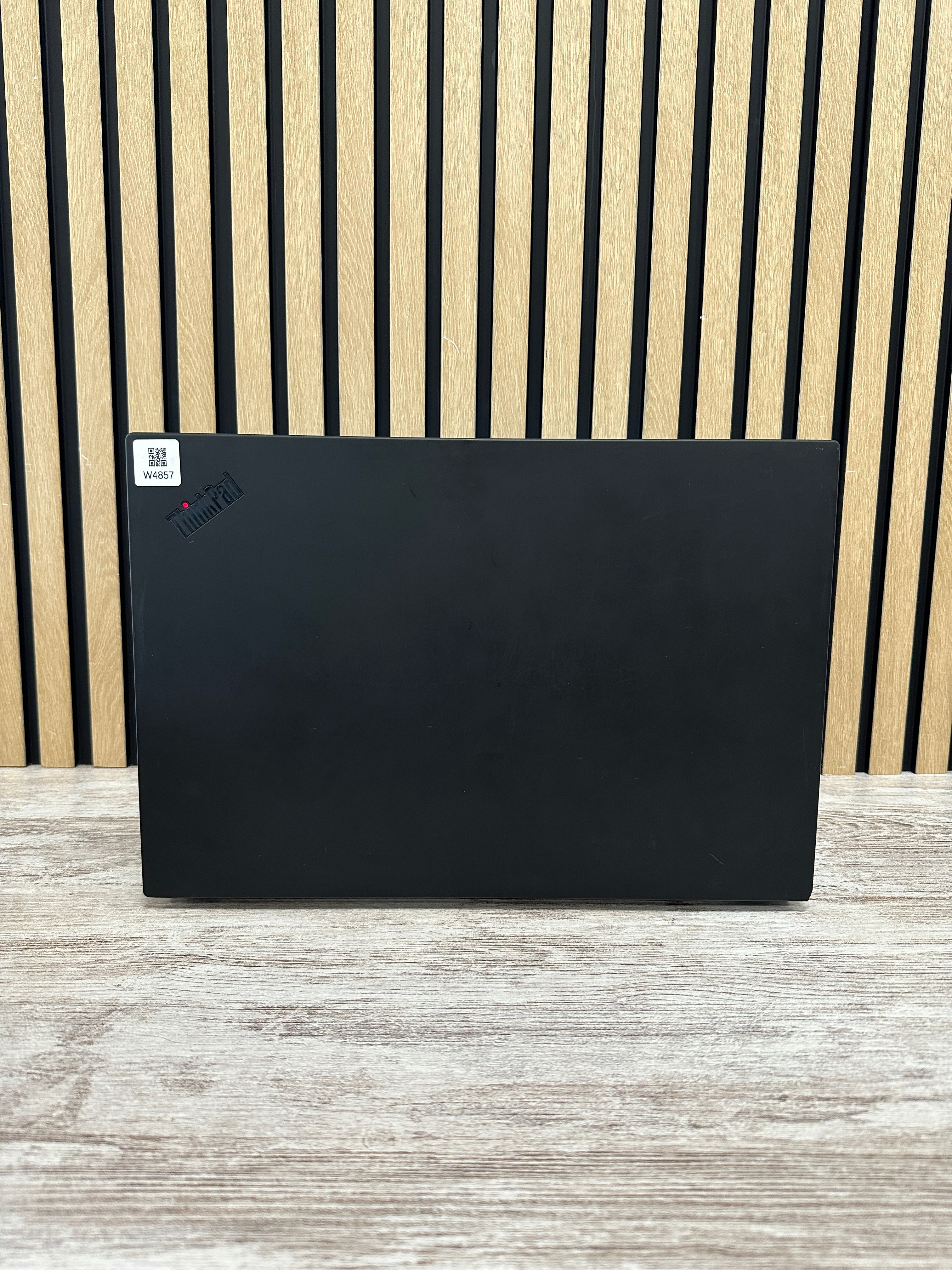 LENOVO THINKPAD P1 (GEN 3) i7 64GB 512GB SSD 15.6"