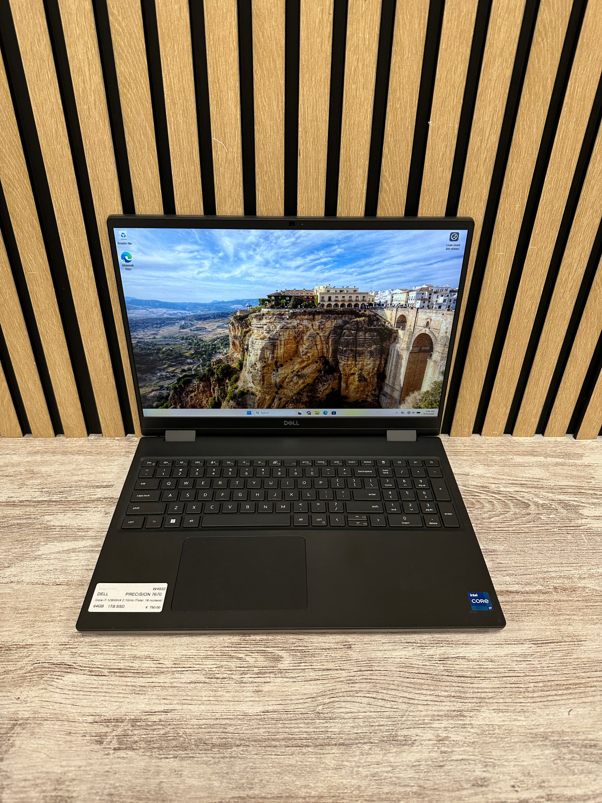 DELL PRECISION 7670 i7 64GB 1TB SSD 16" - Moyacell