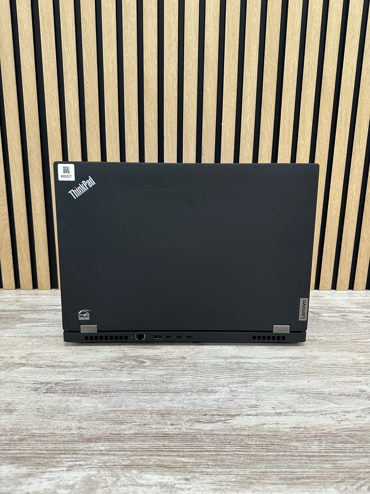 LENOVO THINKPAD P15 (Gen 2) i7 32GB 512GB SSD 15.6"