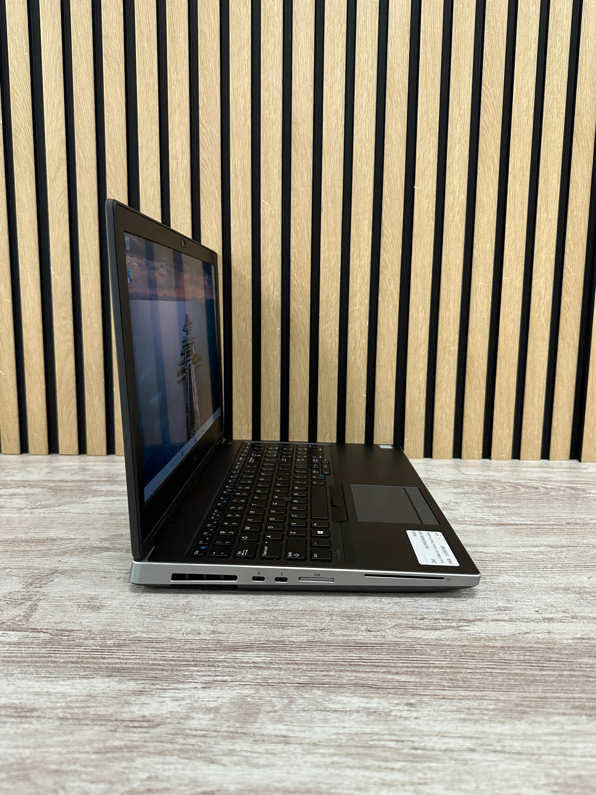 DELL PRECISION 7540 i9 64GB 512GB SSD 15.6"