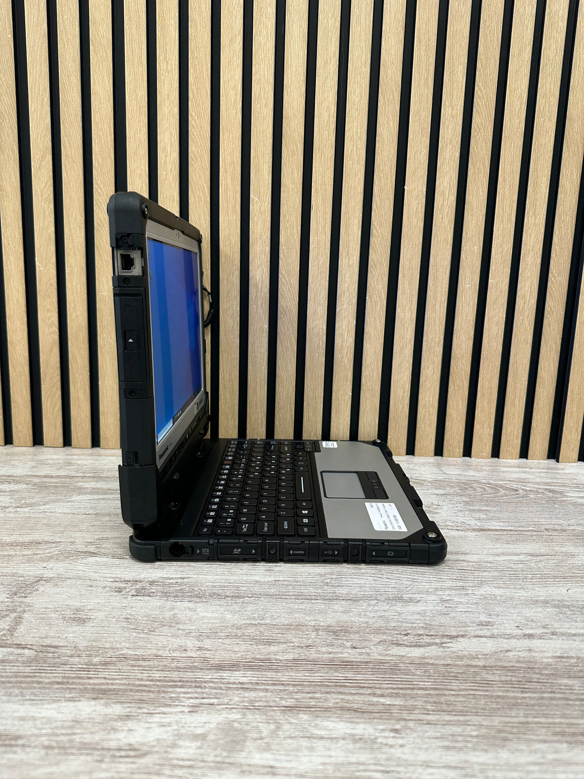 PANASONIC TOUGHBOOK CF-33 i5 16GB 512GB SSD 12"